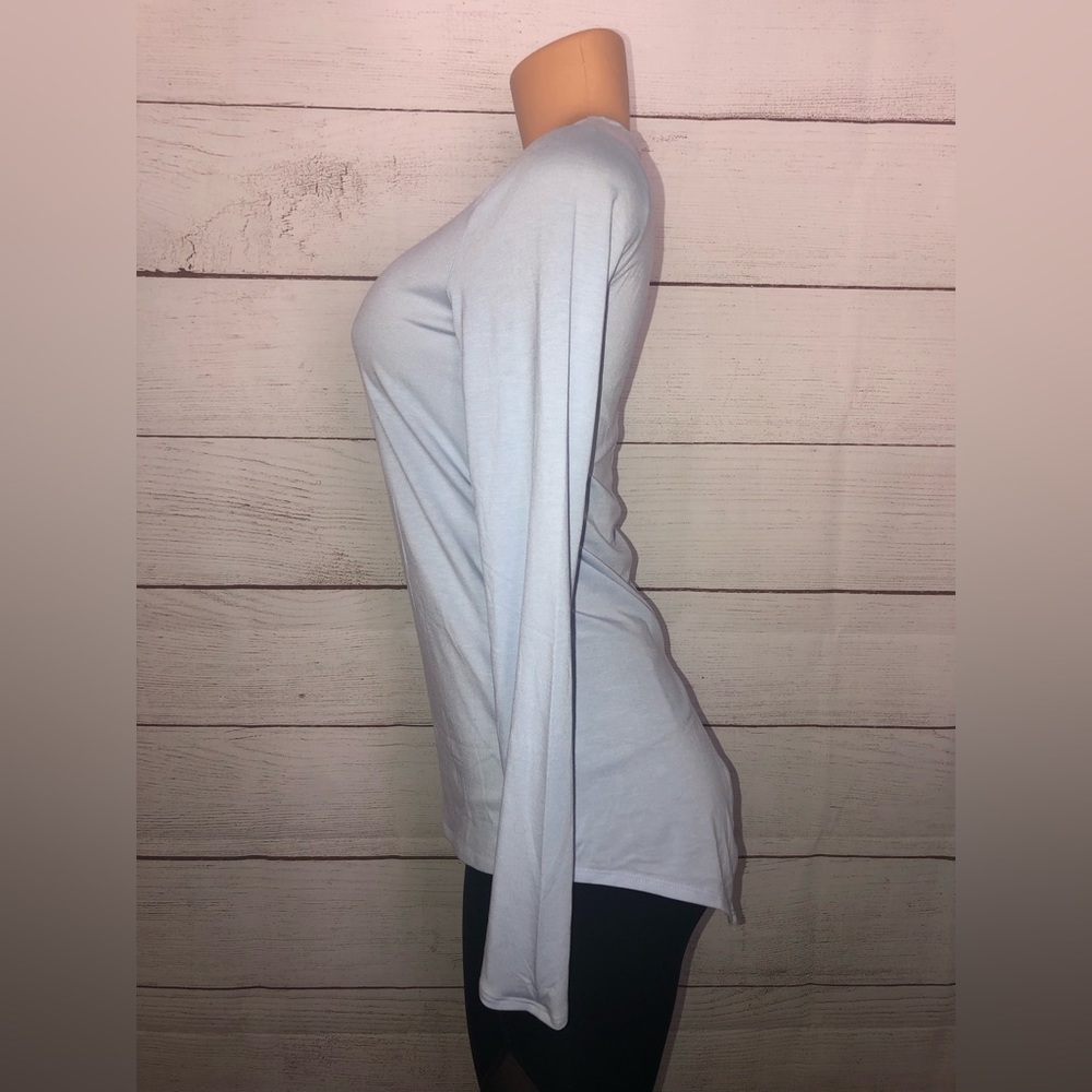 Athleta Top - Picture 3 of 6